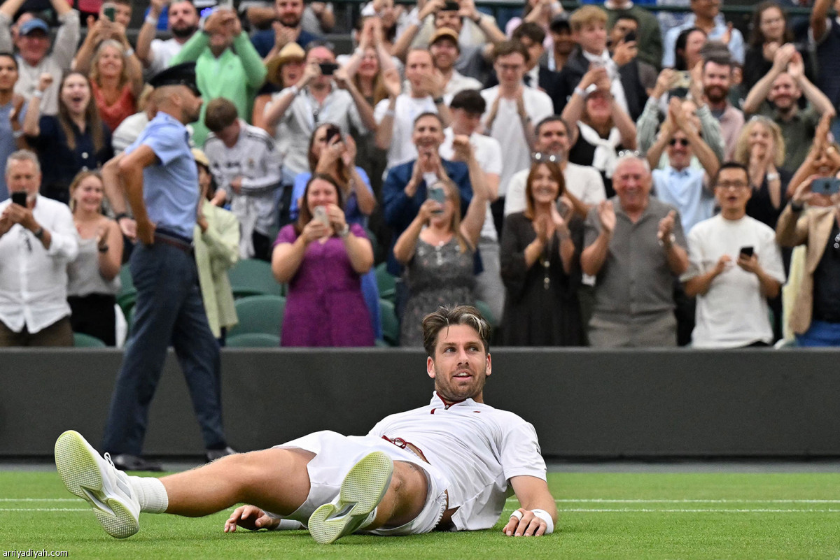 ويمبلدون.. بريطاني وحيد