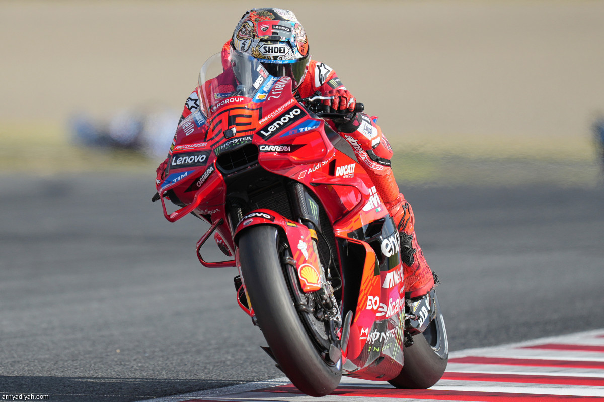 ماركيز يقترب