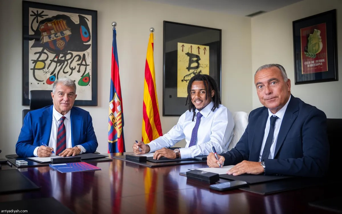 رجل التقليعات.. عقد جديد