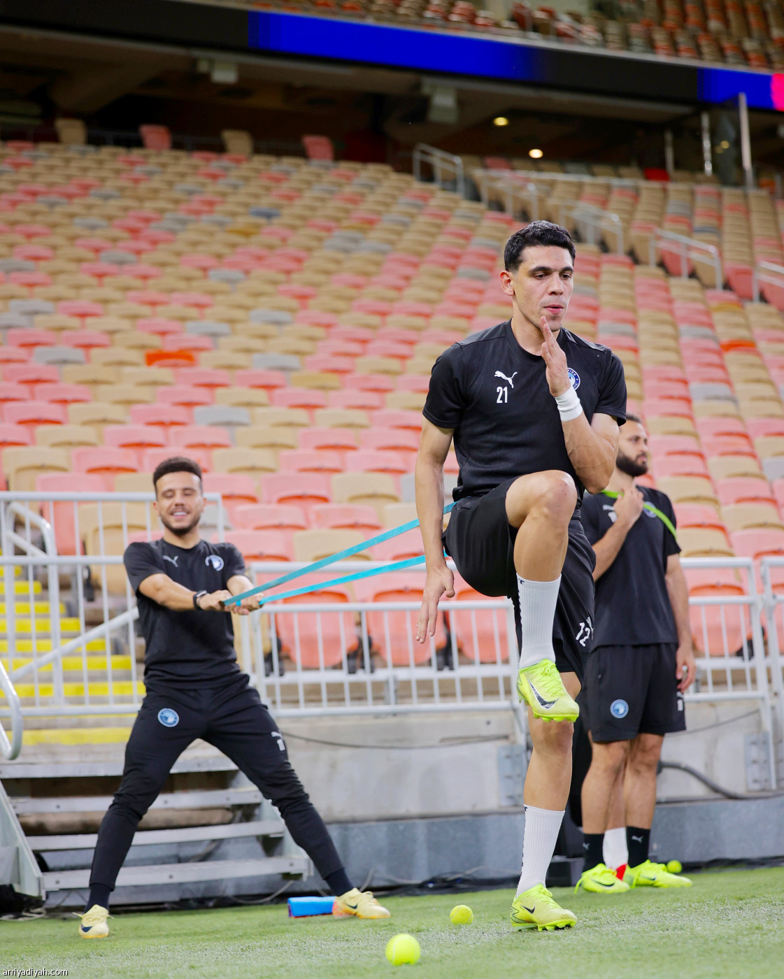 بيراميدز يستعد