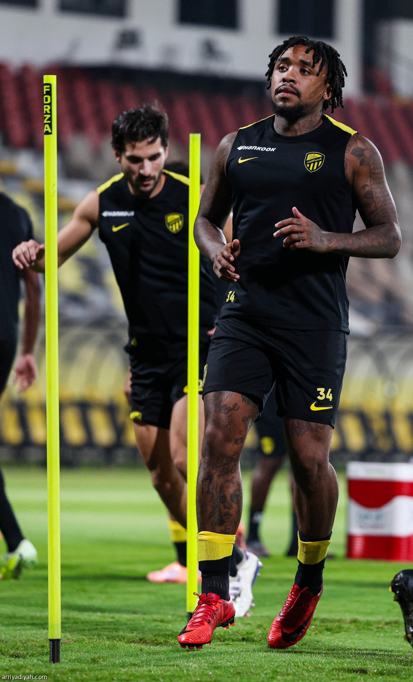 الاتحاد يتأهب