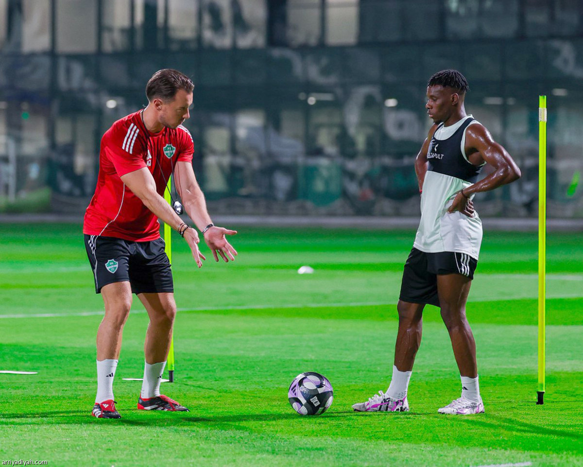 الأهلي يعاود التحضيرات